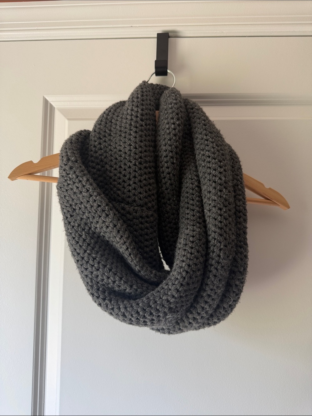 Chunky Knit Infinity Scarf in Charcoal Gray